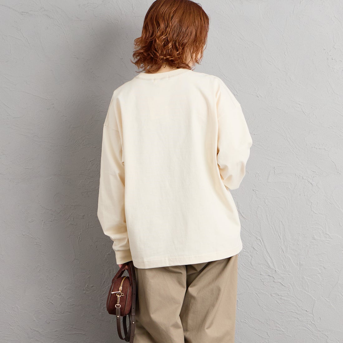 Gymphlex [ジムフレックス] ヘビーウェイトジャージー ロングスリーブTシャツ [GY-C0389HWJ] ECRU &&モデル身長：158cm 着用サイズ：S&&