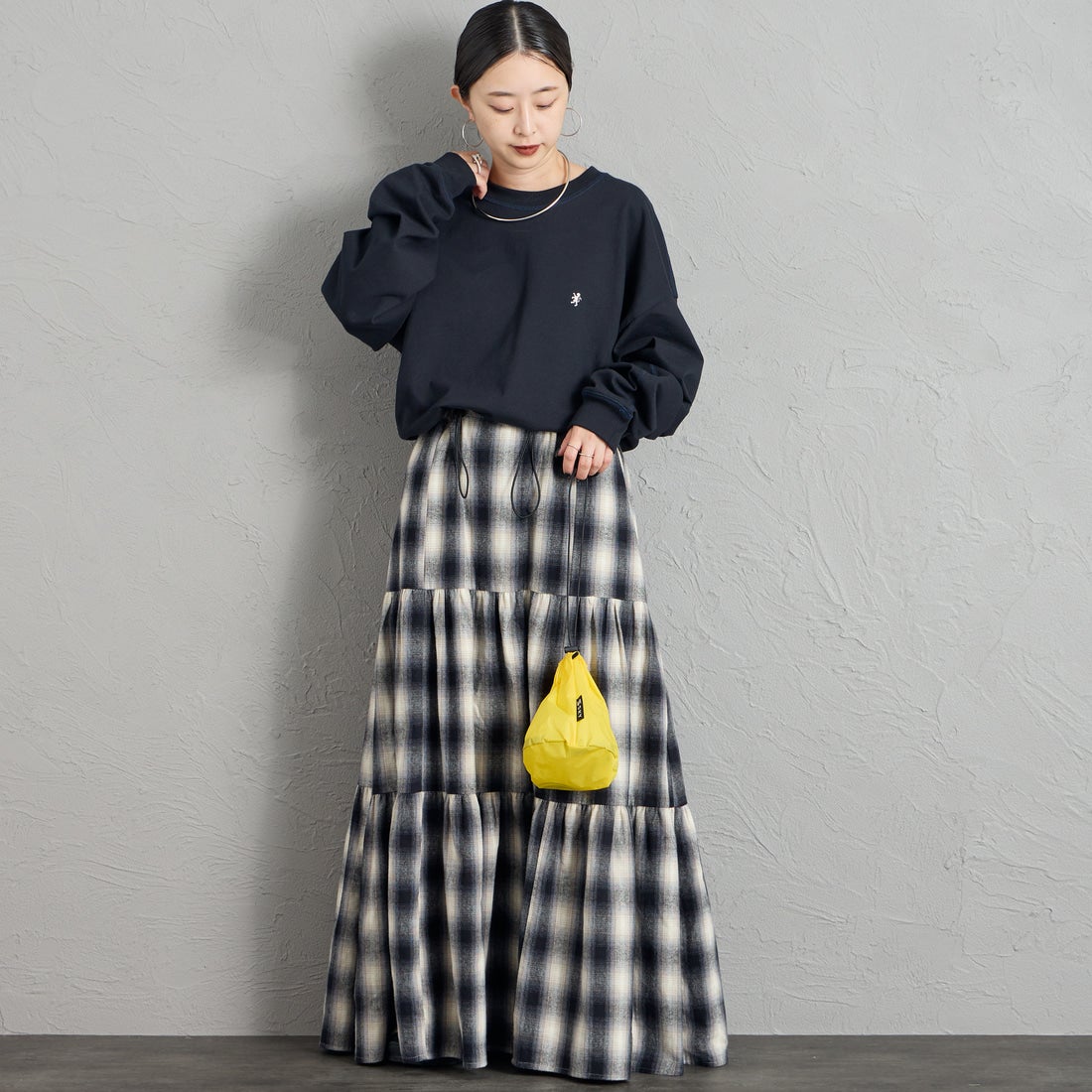 Gymphlex [ジムフレックス] ヘビーウェイトジャージー ロングスリーブTシャツ [GY-C0389HWJ] DK.NAVY &&モデル身長：150cm 着用サイズ：S&&