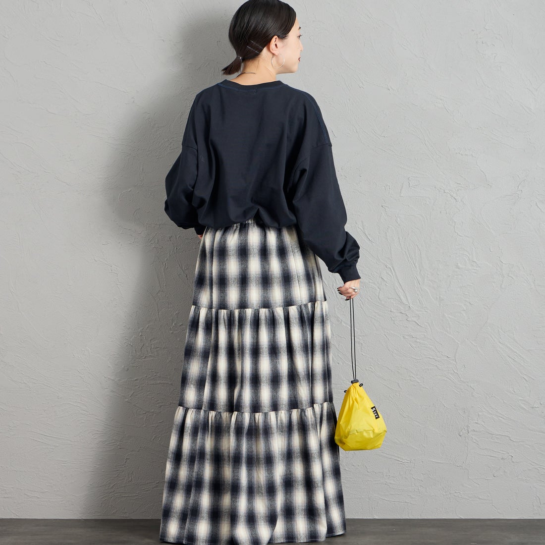Gymphlex [ジムフレックス] ヘビーウェイトジャージー ロングスリーブTシャツ [GY-C0389HWJ] DK.NAVY &&モデル身長：150cm 着用サイズ：S&&