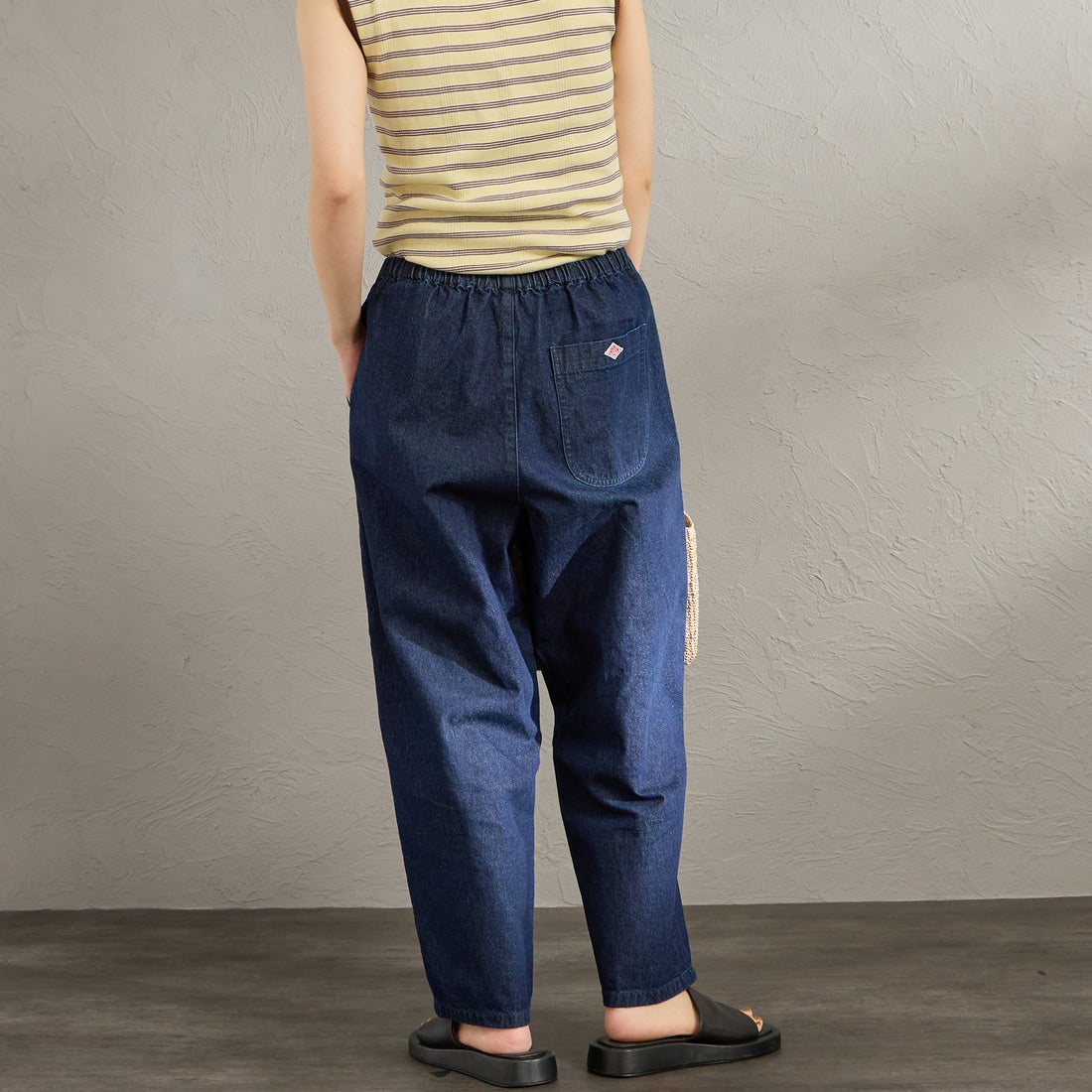 DANTON [ダントン] デニムイージーパンツ [JD-2540DDM] INDIGO &&モデル身長：158cm 着用サイズ：36&&