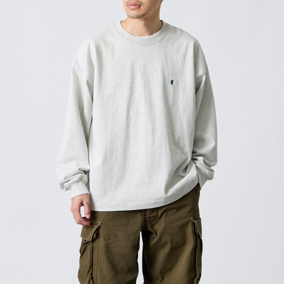 H.LT.GREY&&モデル身長：168cm 着用サイズ：M&&