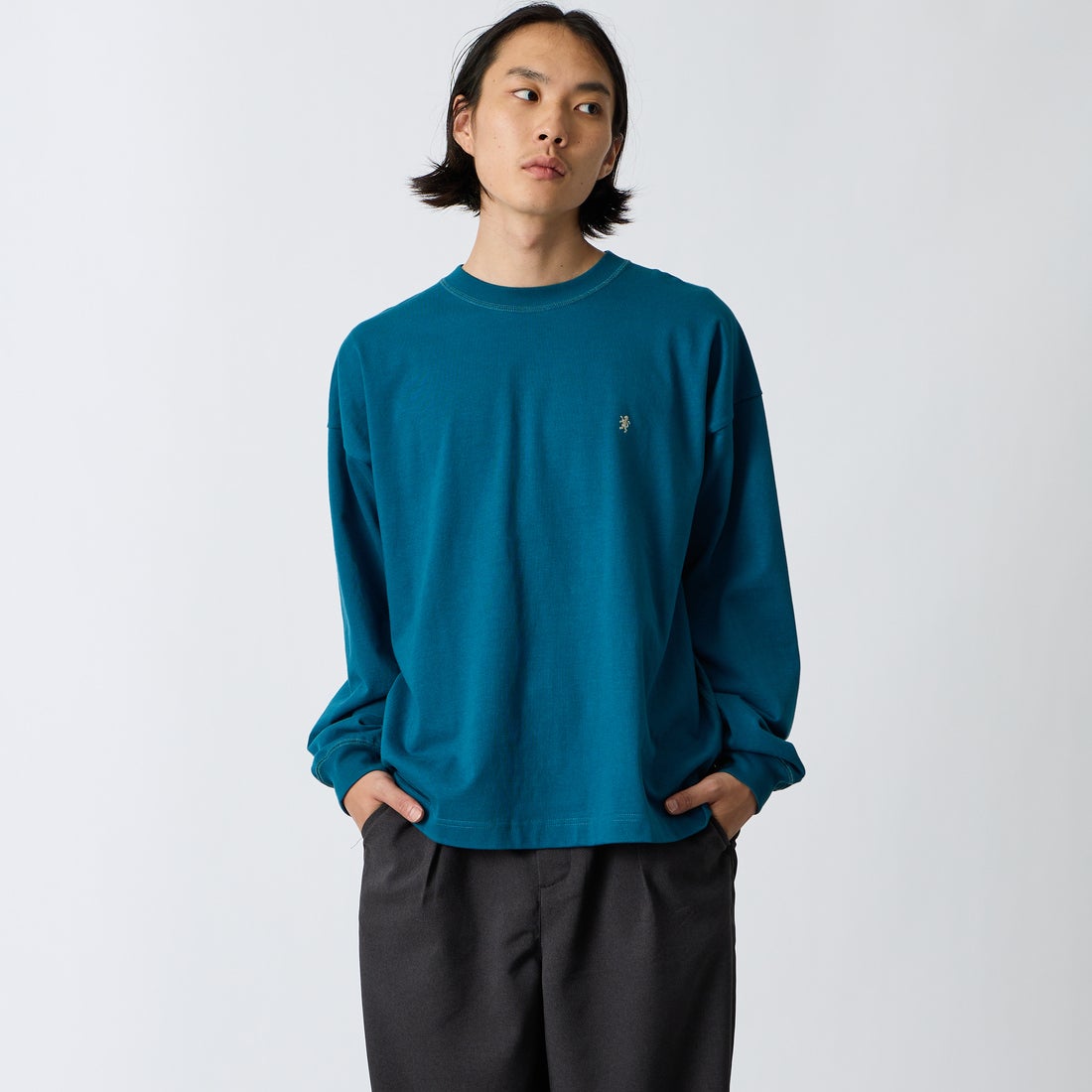 TURQUOISE&&モデル身長：175cm 着用サイズ：M&&