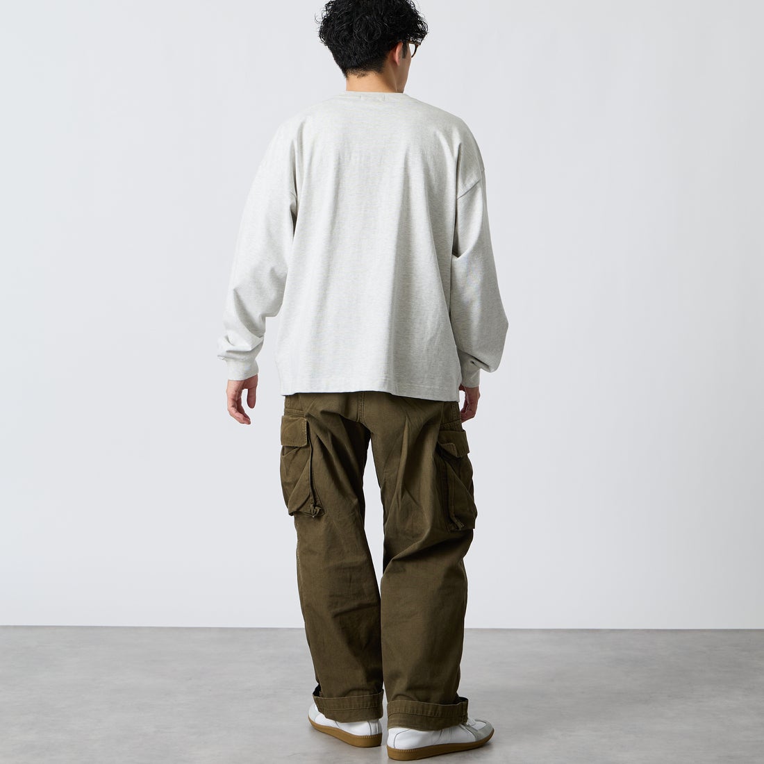 Gymphlex [ジムフレックス] ヘビーウェイトジャージー ロングスリーブTシャツ [GY-C0389HWJ] H.LT.GREY &&モデル身長：168cm 着用サイズ：M&&