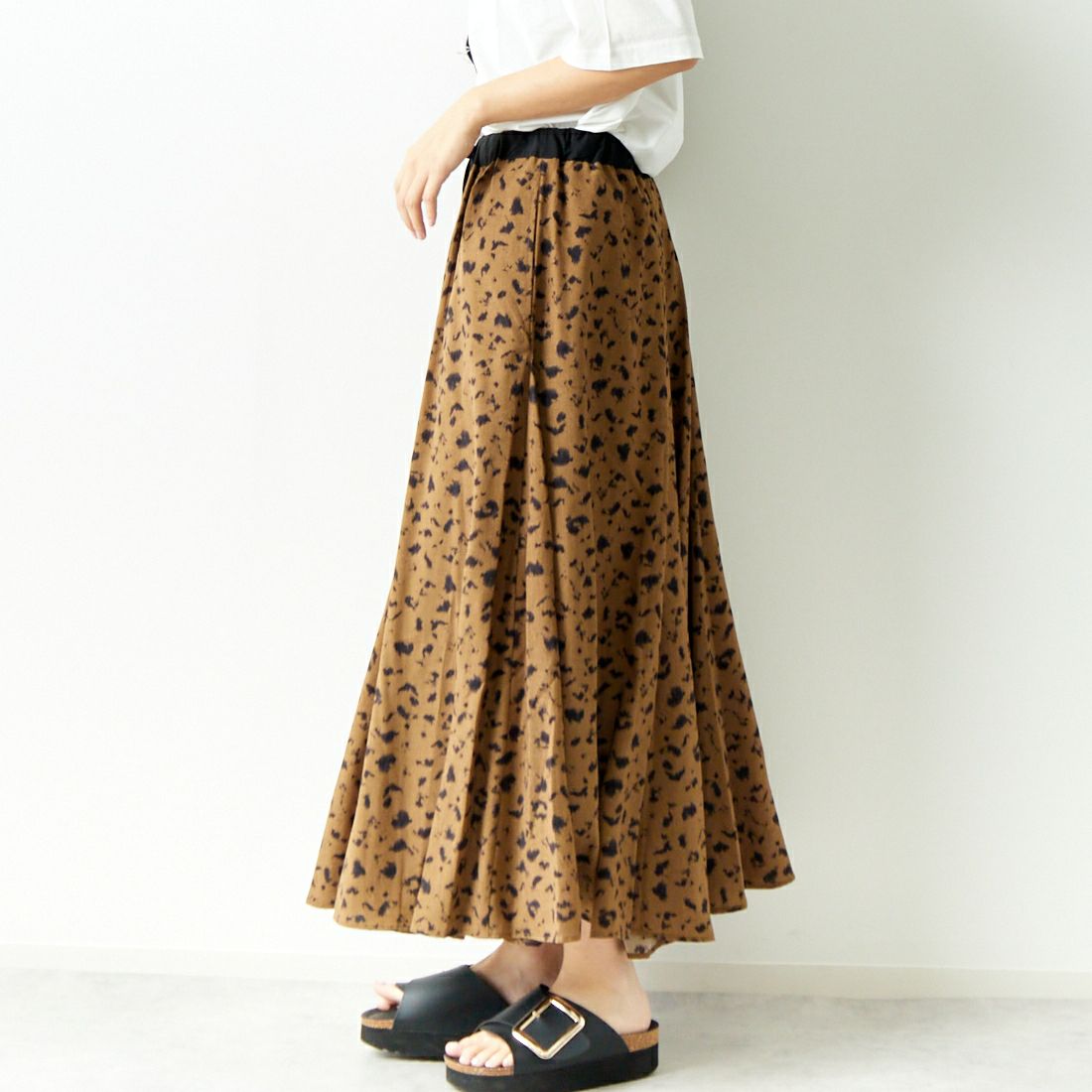 Jeans Factory Clothes [ジーンズファクトリークローズ] レオパード柄フレアスカート [147503] 77 ﾌﾞﾗｳﾝ &&モデル身長：167cm 着用サイズ：F&&