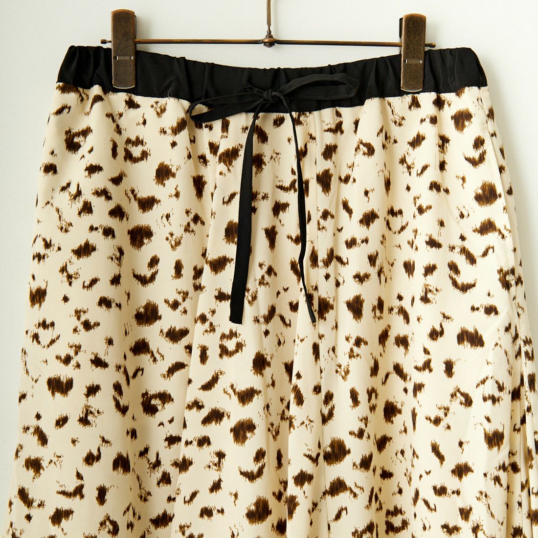 Jeans Factory Clothes [ジーンズファクトリークローズ] レオパード柄フレアスカート [147503] 71 ﾍﾞｰｼﾞｭ