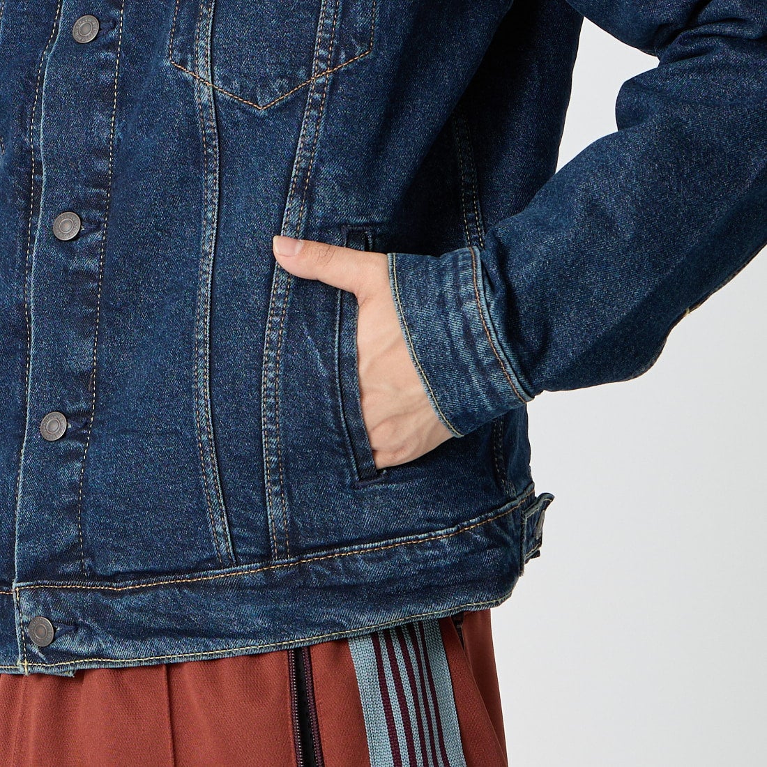 LEVI'S [リーバイス] 3rdトラッカージャケット [72334-03] 22 COLUSA &&モデル身長：179cm 着用サイズ：M&&