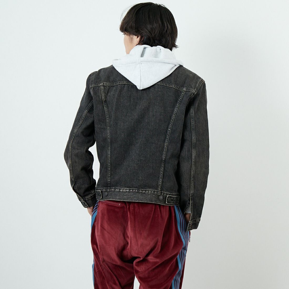 LEVI'S [リーバイス] トラッカージャケット [72334-05] 84 BLOW AW &&モデル身長：179cm 着用サイズ：M&&