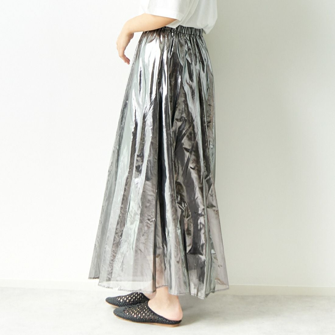 Jeans Factory Clothes [ジーンズファクトリークローズ] メタリックシフォンフレアスカート [7441337] BLACK &&モデル身長：167cm 着用サイズ：F&&