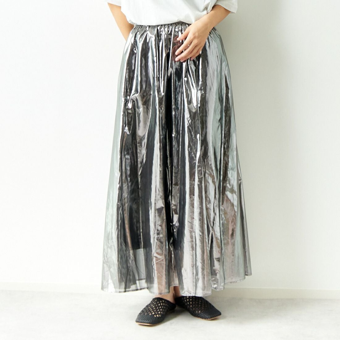 Jeans Factory Clothes [ジーンズファクトリークローズ] メタリックシフォンフレアスカート [7441337] BLACK &&モデル身長：167cm 着用サイズ：F&&