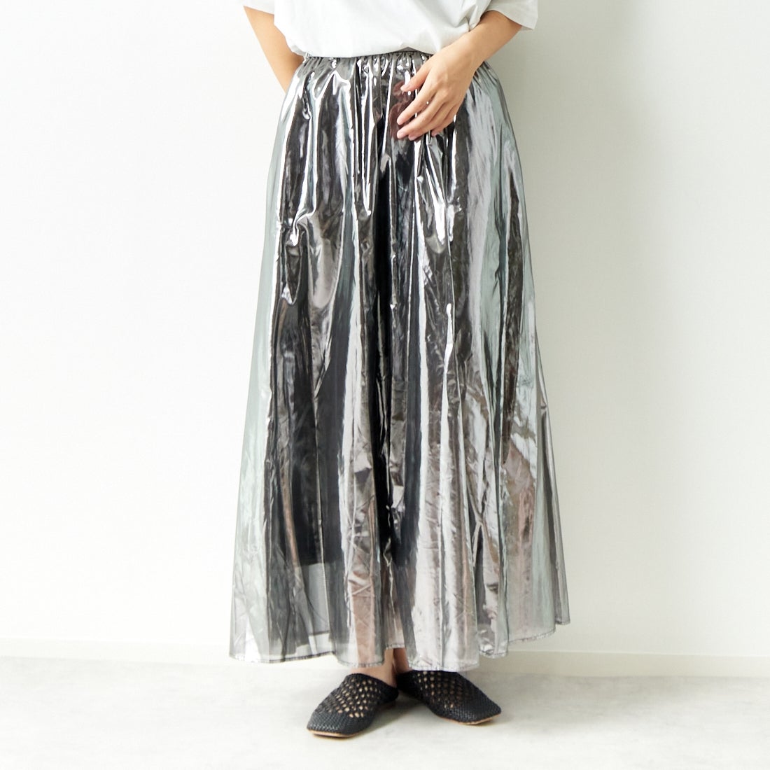 Jeans Factory Clothes [ジーンズファクトリークローズ] メタリックシフォンフレアスカート [7441337] BLACK &&モデル身長：167cm 着用サイズ：F&&