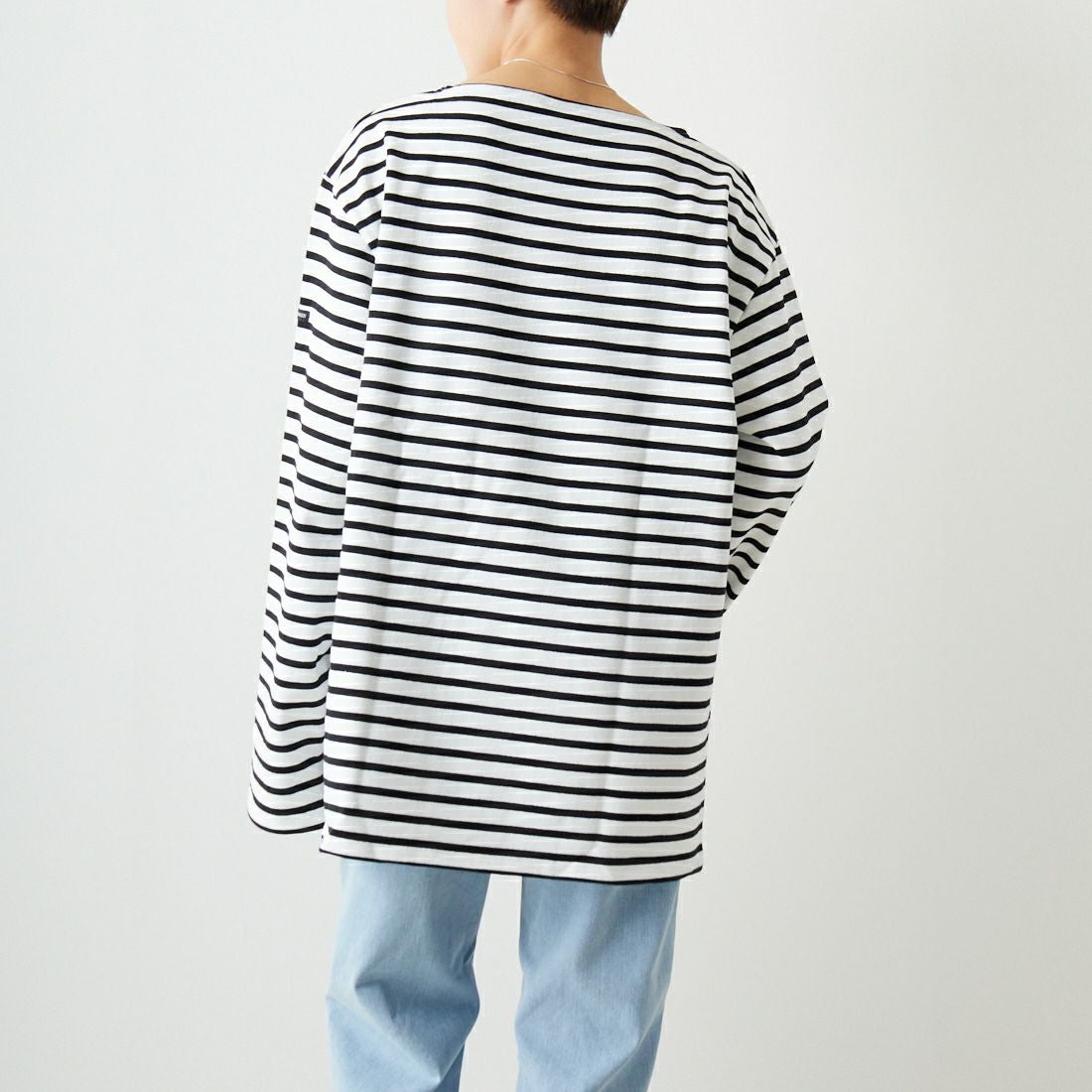 ST.JAMES [セントジェームス] バスクロングスリーブTシャツ [OUESSANT] ECR/NOI &&モデル身長：160cm 着用サイズ：7&&