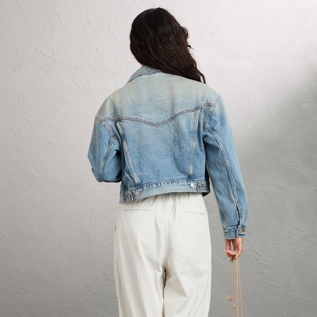 LEVI'S [リーバイス] シュランケン 90sトラッカージャケット [A9155-00] 22 OFF ROA &&モデル身長：162cm 着用サイズ：S&&