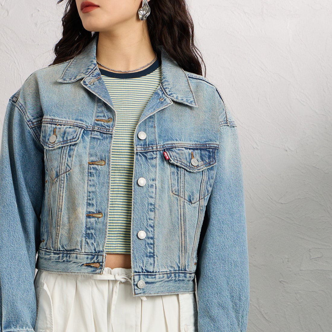 LEVI'S [リーバイス] シュランケン 90sトラッカージャケット [A9155-00] 22 OFF ROA &&モデル身長：162cm 着用サイズ：S&&