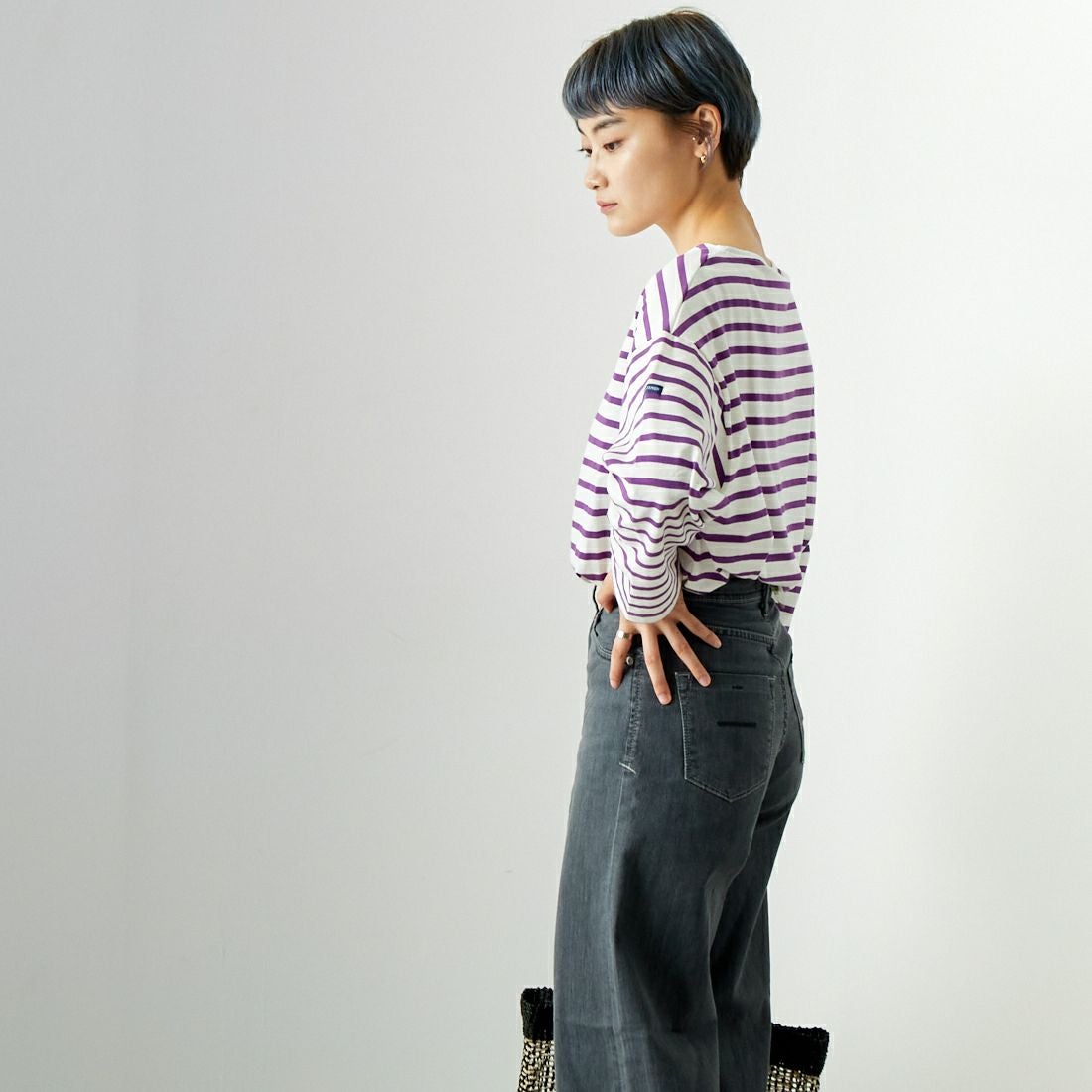 ST.JAMES [セントジェームス] モーレルーズドロップTシャツ [24JC-MORL-LOOSE] ECU/MUR &&モデル身長：160cm 着用サイズ：3&&