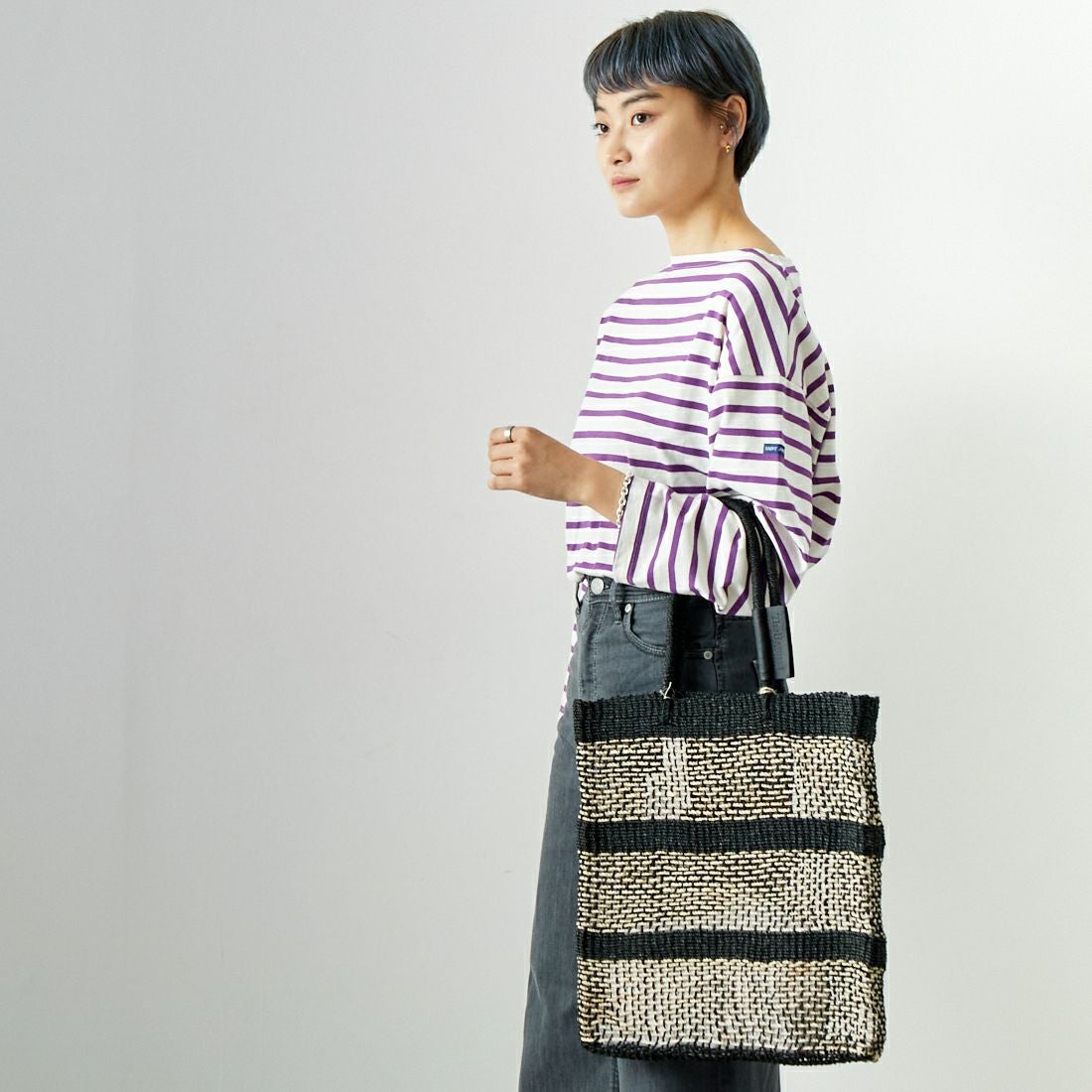 ST.JAMES [セントジェームス] モーレルーズドロップTシャツ [24JC-MORL-LOOSE] ECU/MUR &&モデル身長：160cm 着用サイズ：3&&