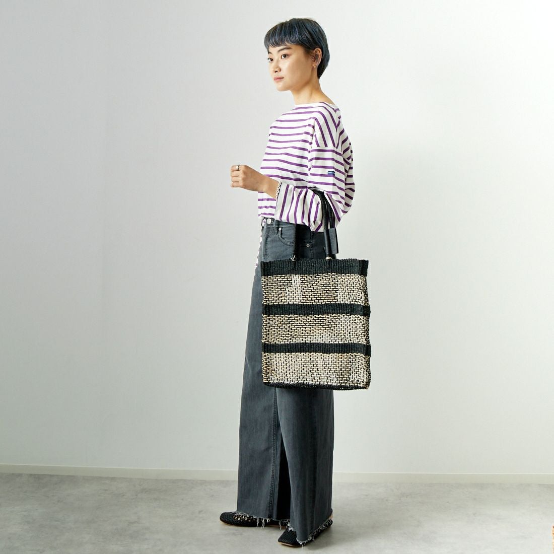 ST.JAMES [セントジェームス] モーレルーズドロップTシャツ [24JC-MORL-LOOSE] ECU/MUR &&モデル身長：160cm 着用サイズ：3&&