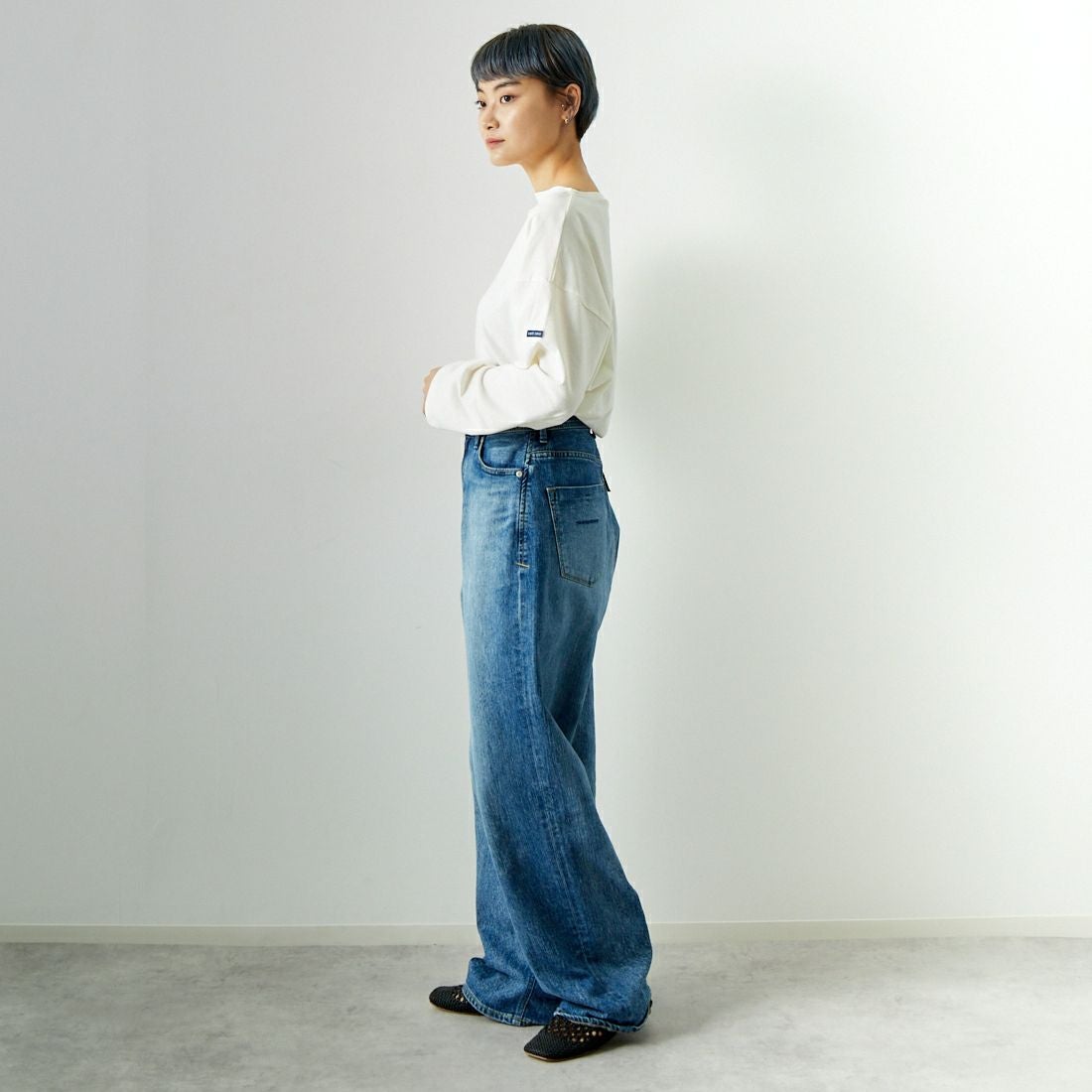 ST.JAMES [セントジェームス] モーレルーズドロップTシャツ [24JC-MORL-LOOSE] ECUME &&モデル身長：160cm 着用サイズ：3&&