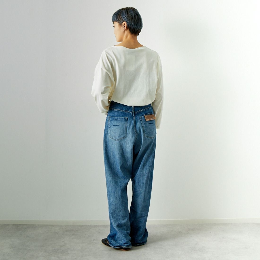 ST.JAMES [セントジェームス] モーレルーズドロップTシャツ [24JC-MORL-LOOSE] ECUME &&モデル身長：160cm 着用サイズ：3&&