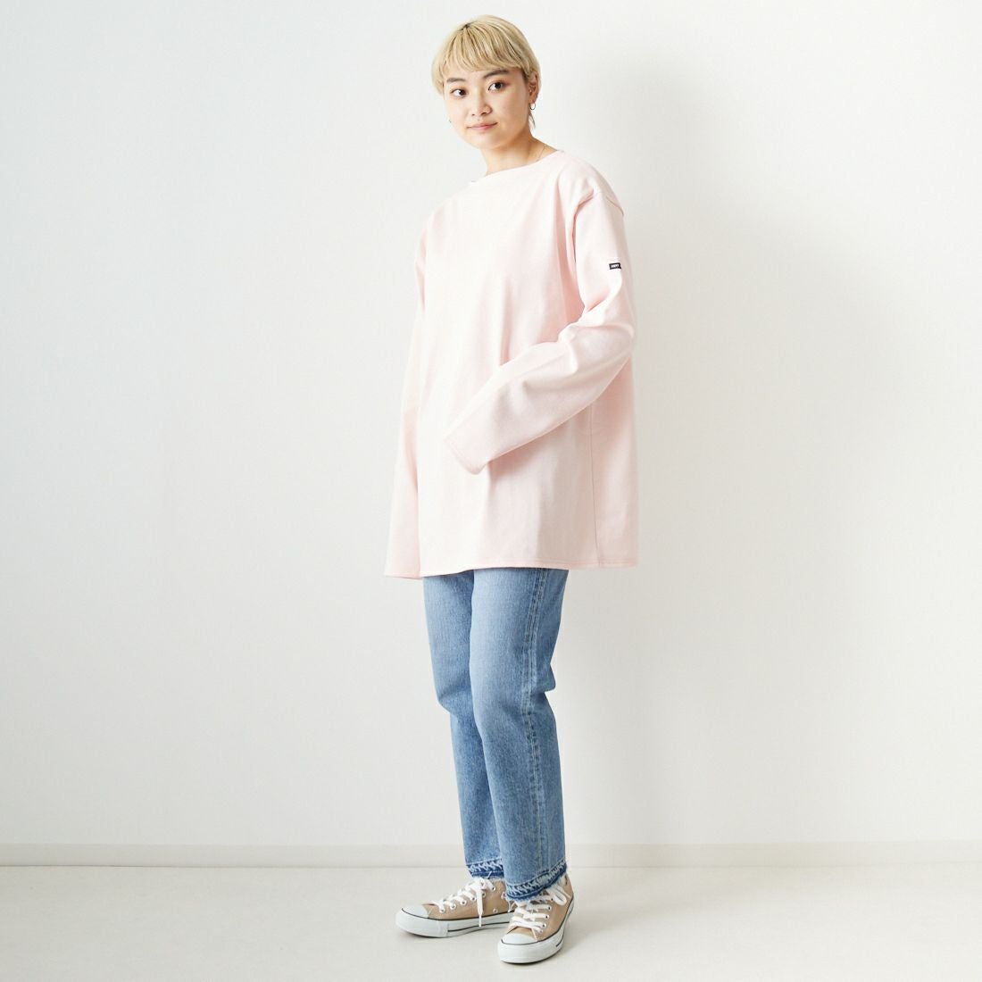 ST.JAMES [セントジェームス] バスクロングスリーブTシャツ [OUESSANT-SD] DRAGEE &&モデル身長：160cm 着用サイズ：7&&