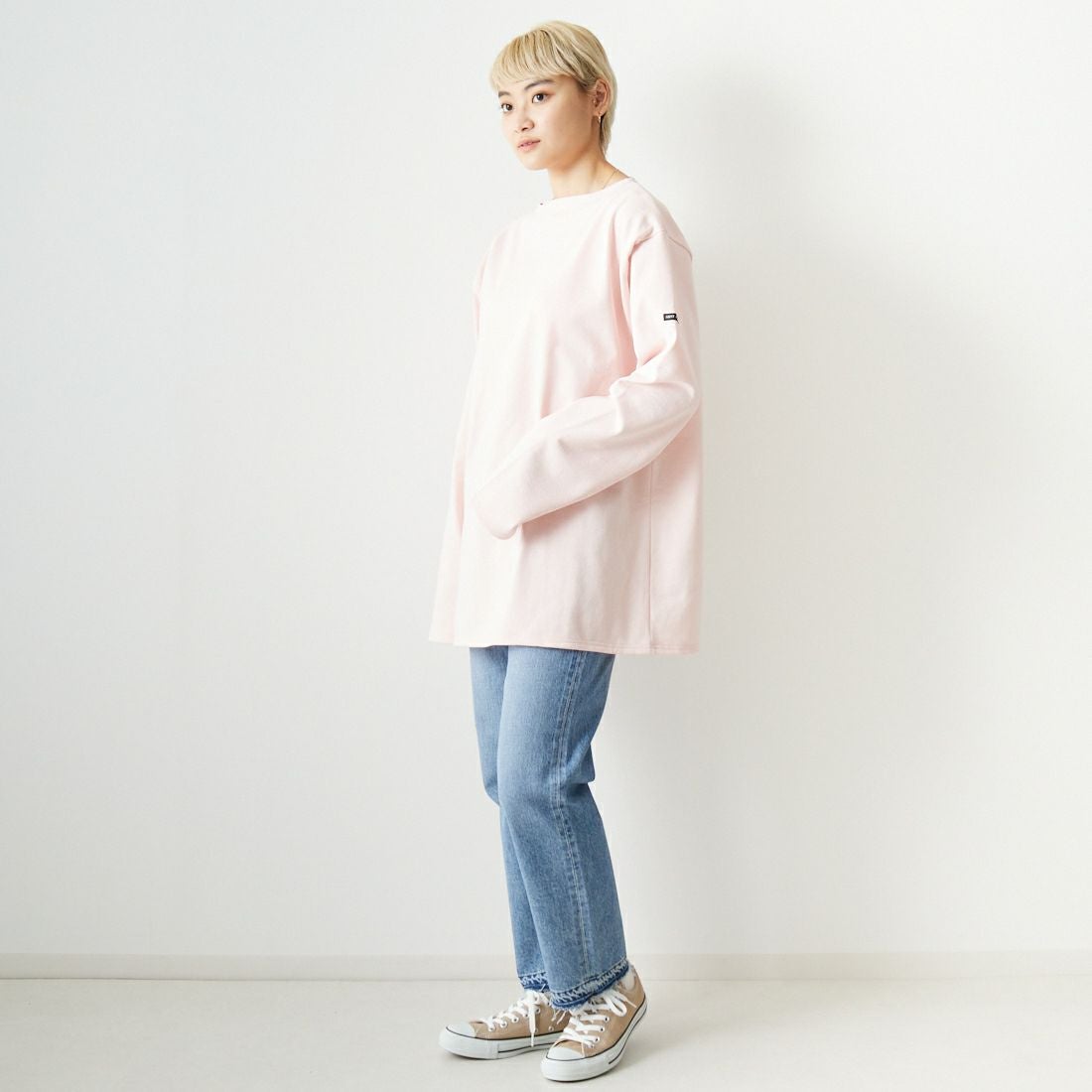 ST.JAMES [セントジェームス] バスクロングスリーブTシャツ [OUESSANT-SD] DRAGEE &&モデル身長：160cm 着用サイズ：7&&