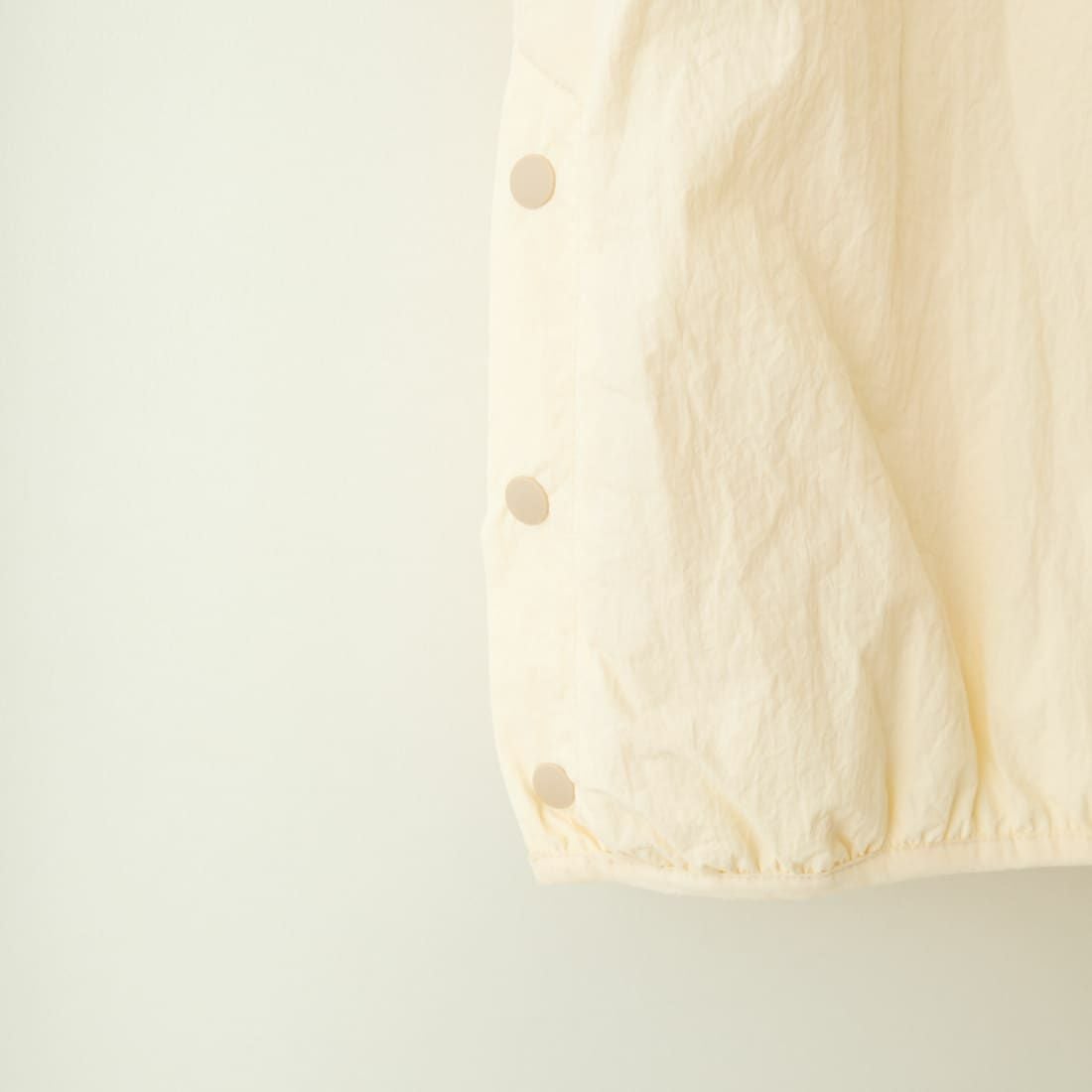 KELTY [ケルティ] 別注 中綿入り サイドスリットナイロンベスト [KE243W10IN02-JF] IVORY