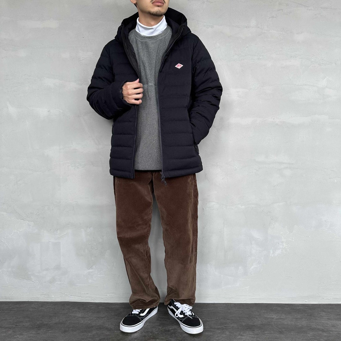 DANTON [ダントン] ウールライクポリエステル フードダウンジャケット [DT-A0187PWL] NAVY &&モデル身長：168cm 着用サイズ：M&&