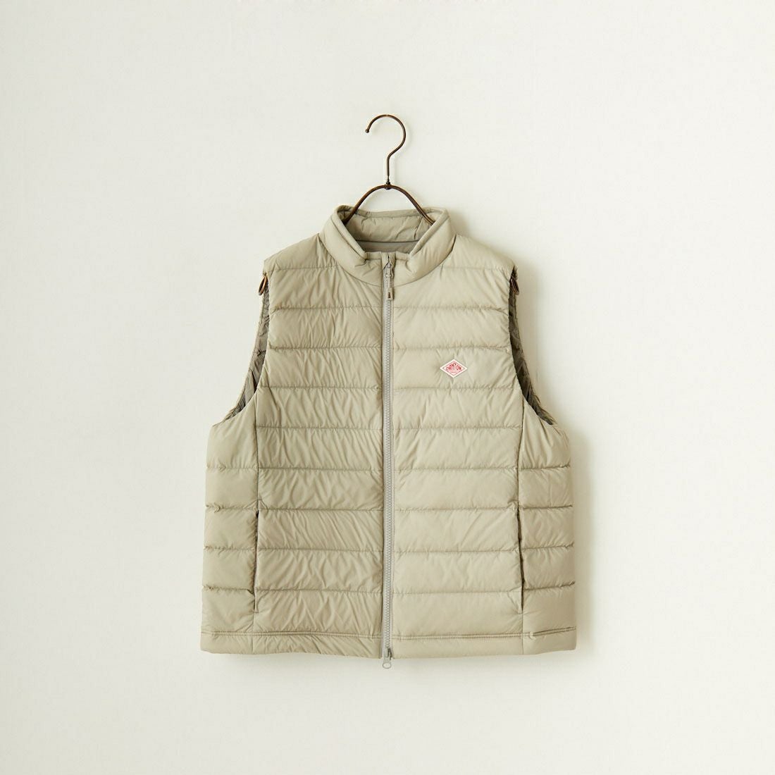 DANTON [ダントン] スタンドカラー ミドルダウンベスト [DT-A0550NRP] GREIGE