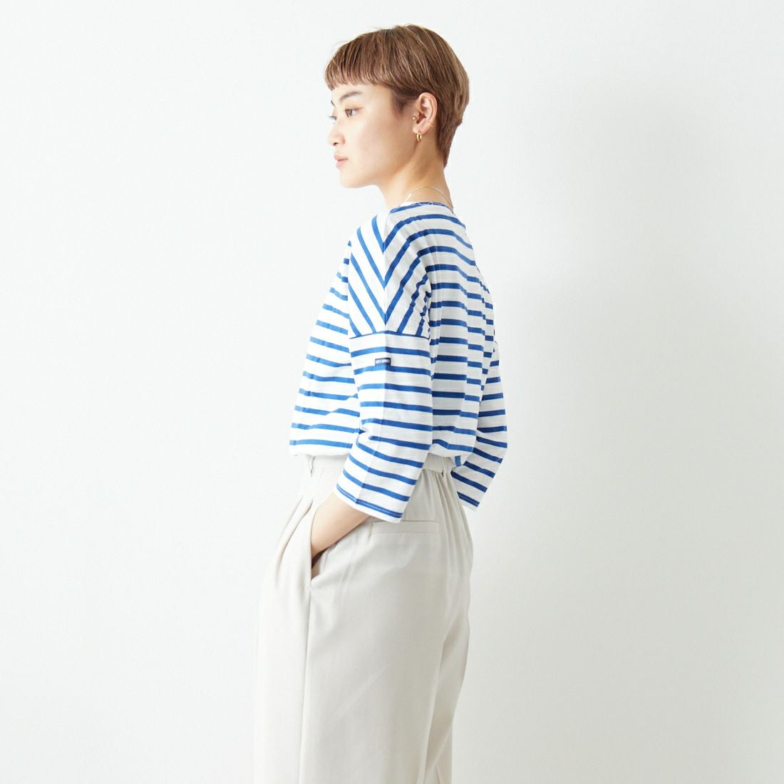 ST.JAMES [セントジェームス] コットンボートネックドロップショルダープルオーバー [16JC-SLOUCH20003] NEI/GIT &&モデル身長：160cm 着用サイズ：3&&