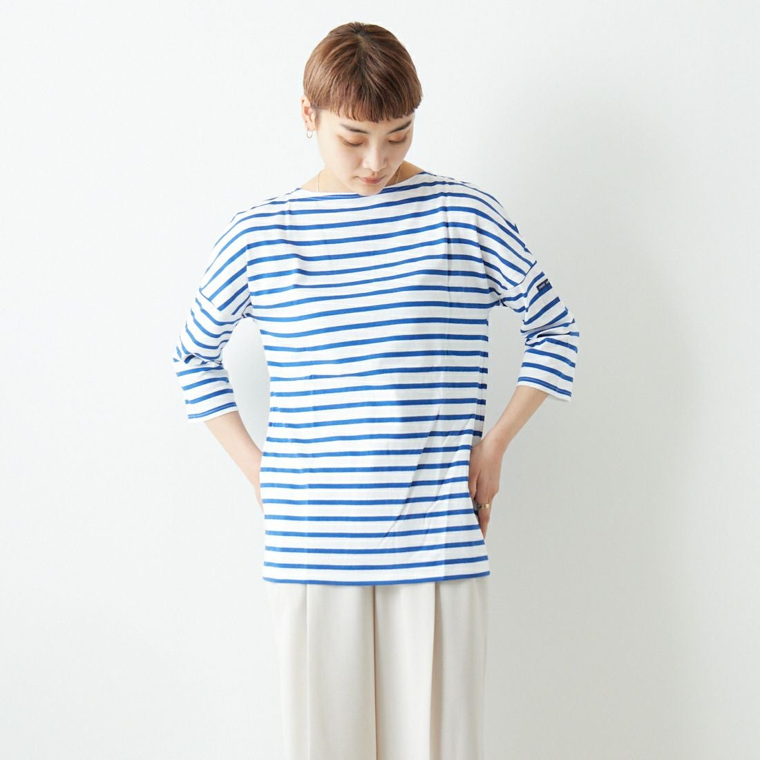 ST.JAMES [セントジェームス] コットンボートネックドロップショルダープルオーバー [16JC-SLOUCH20003] NEI/GIT &&モデル身長：160cm 着用サイズ：3&&