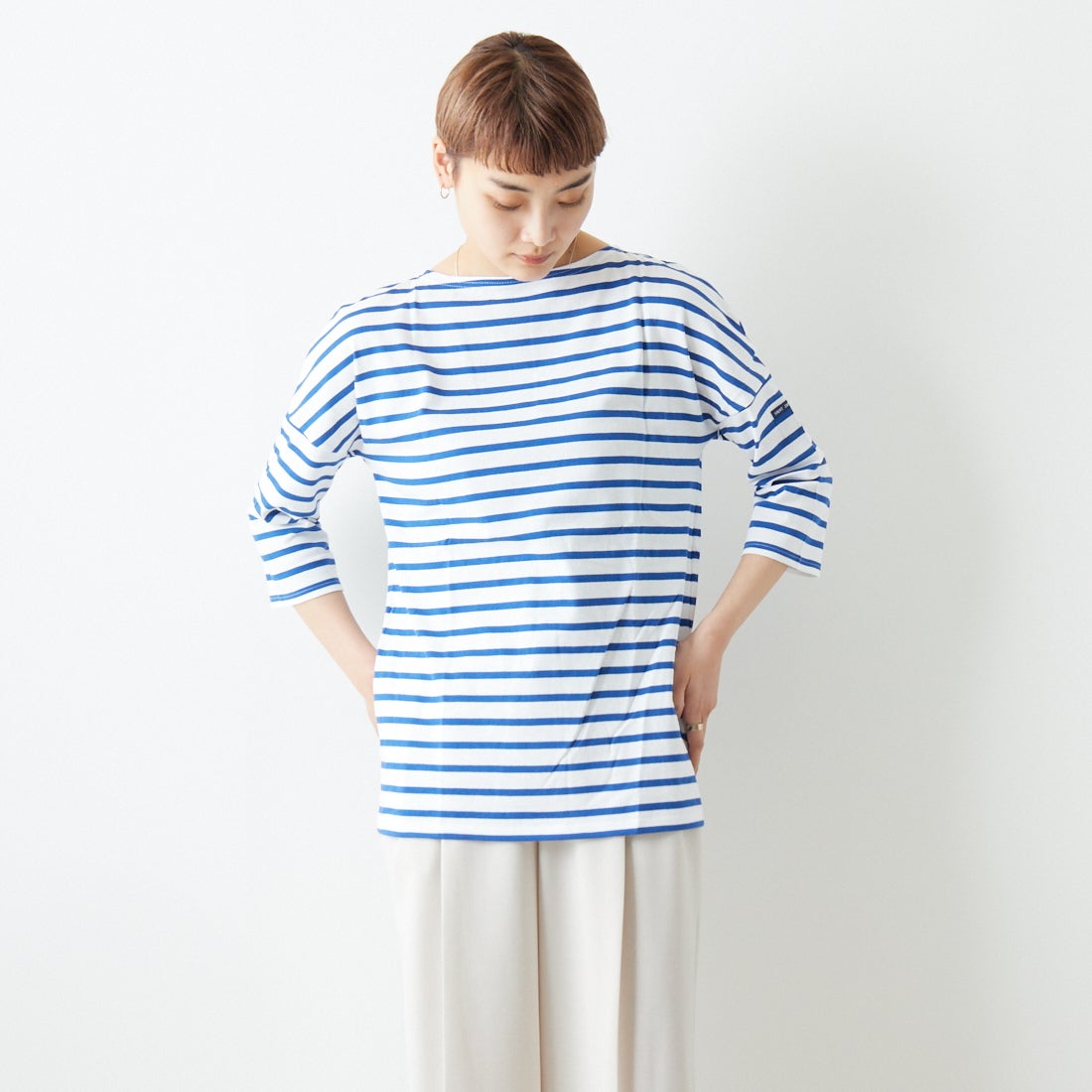ST.JAMES [セントジェームス] コットンボートネックドロップショルダープルオーバー [16JC-SLOUCH20003] NEI/GIT &&モデル身長：160cm 着用サイズ：3&&