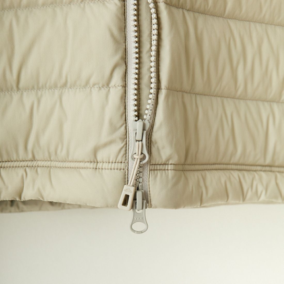 DANTON [ダントン] ミドルダウンフードジャケット [DT-A0563NRP] GREIGE