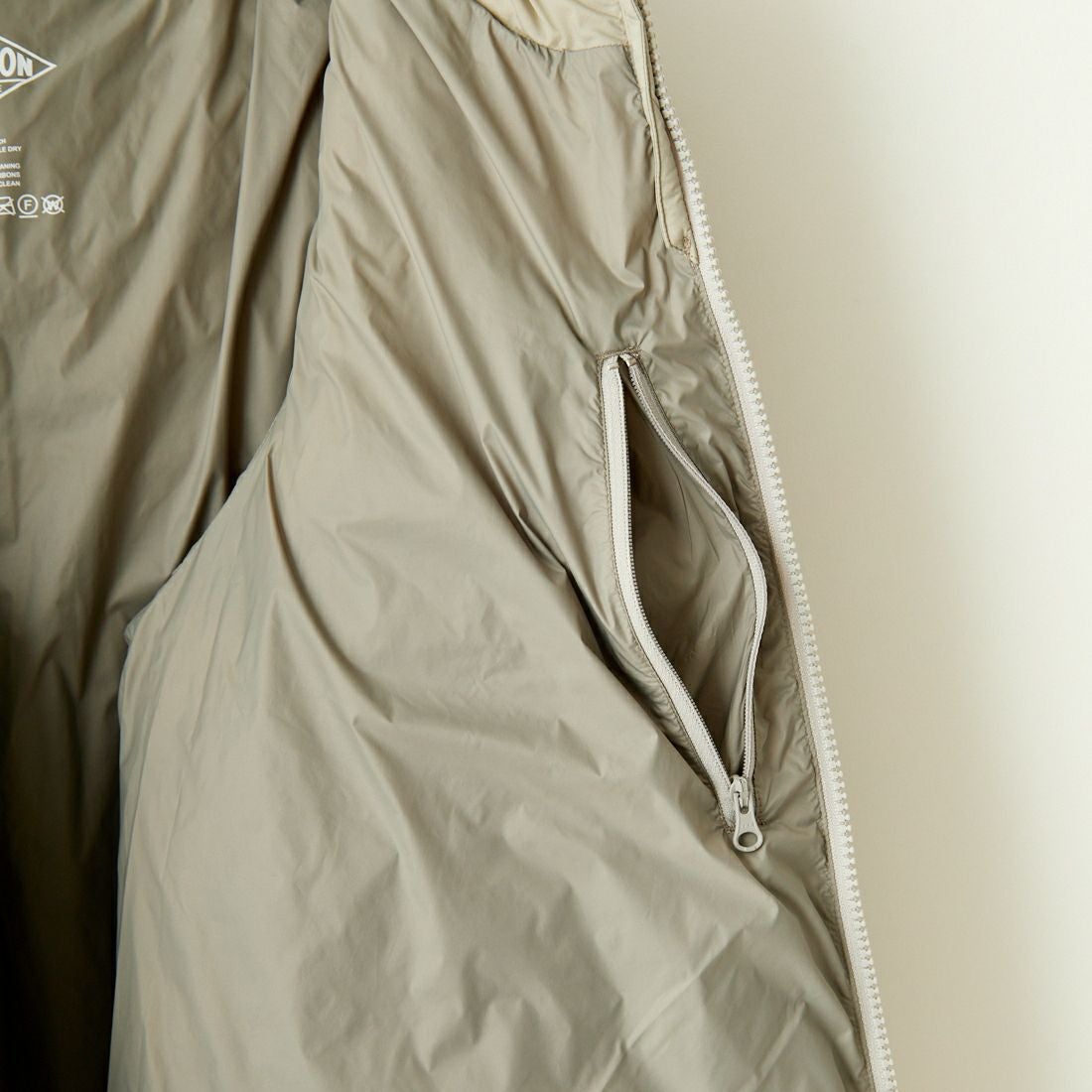 DANTON [ダントン] ミドルダウンフードジャケット [DT-A0563NRP] GREIGE