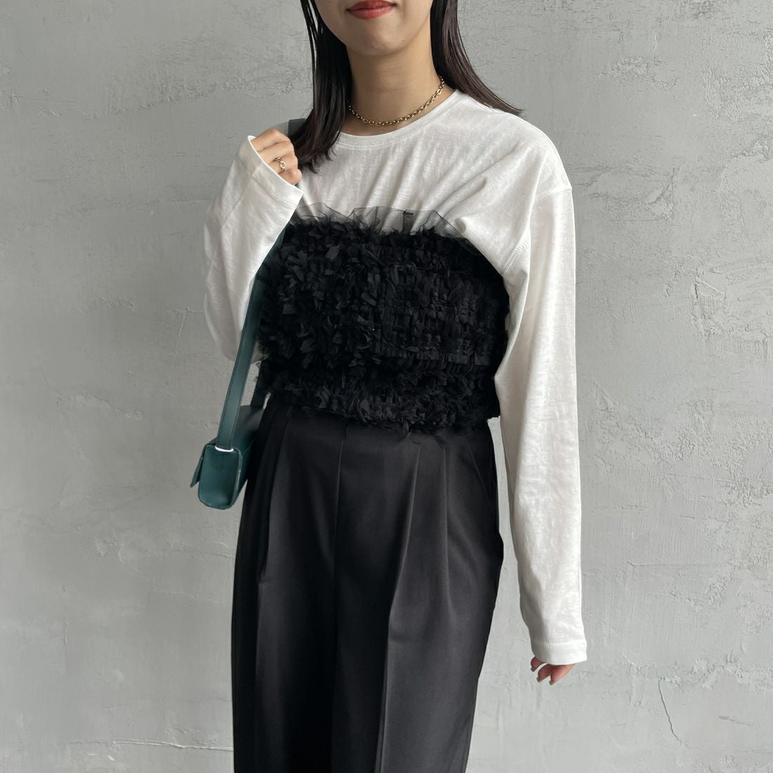 USINE [ユジーヌ] チュールビスチェ [2430902] BLACK &&モデル身長：163cm 着用サイズ：F&&