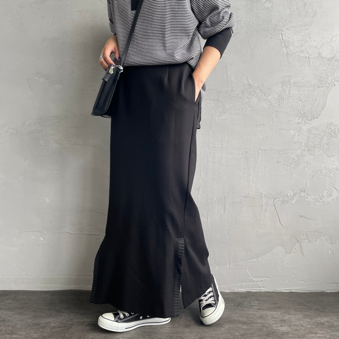 BLACK&&モデル身長：156cm 着用サイズ：38&&