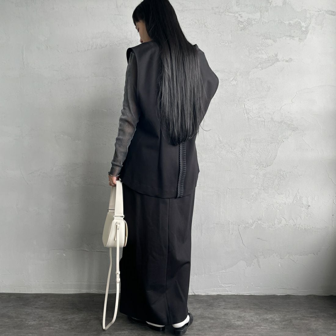 USINE [ユジーヌ] プリーツフリルスカート [2430805] BLACK &&モデル身長：156cm 着用サイズ：38&&