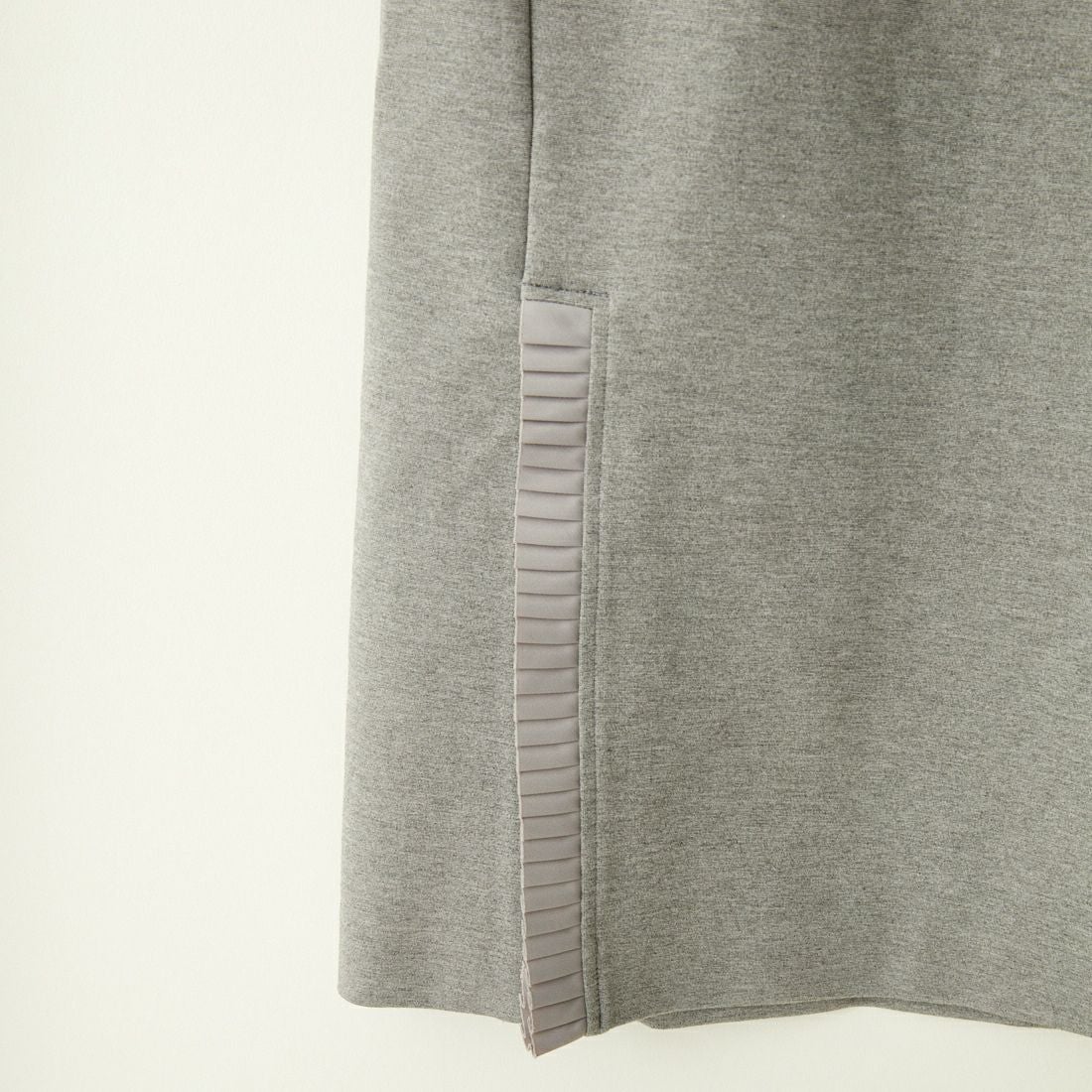 USINE [ユジーヌ] プリーツフリルスカート [2430805] GRAY