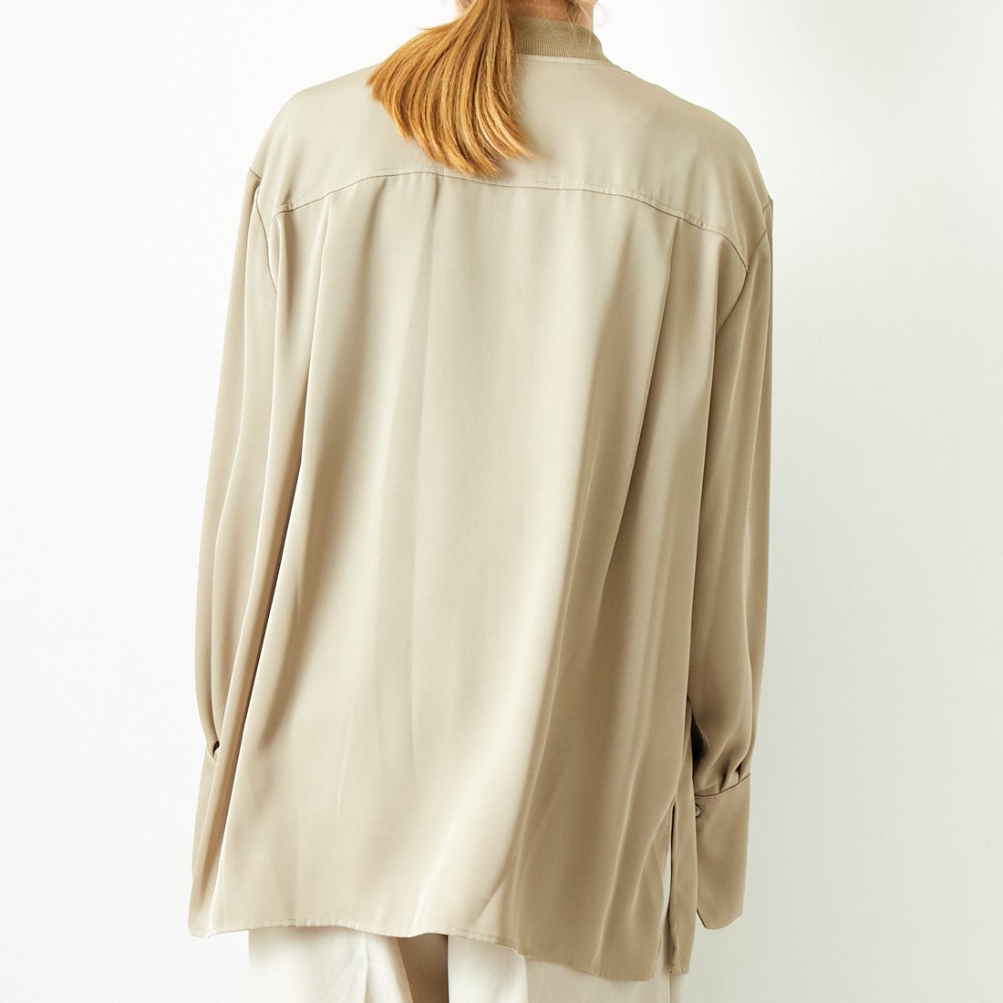 CHIGNON [シニヨン] ブルゾンシャツ [1644-018KK] KHAKI &&モデル身長：167cm 着用サイズ：F&&