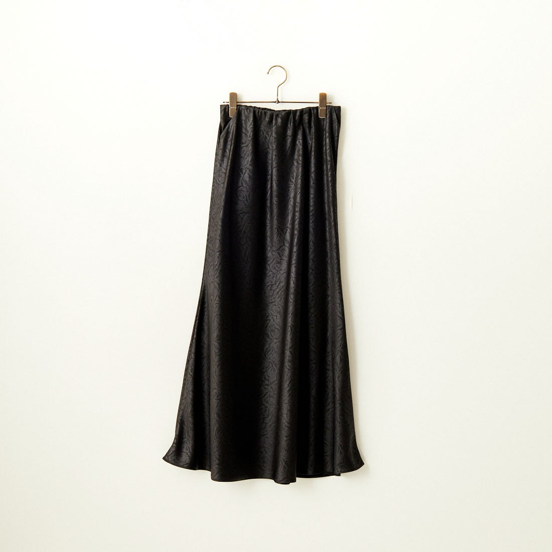 CHIGNON [シニヨン] レザーライクマーメイドスカート [2144-047MK] BLACK
