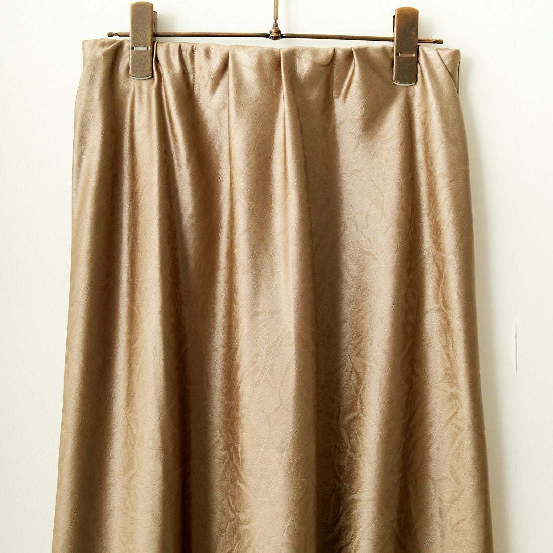 CHIGNON [シニヨン] レザーライクマーメイドスカート [2144-047MK] KHAKI