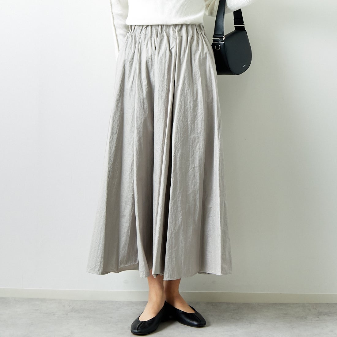 001 ｼﾙﾊﾞｰ&&モデル身長：167cm 着用サイズ：F&&