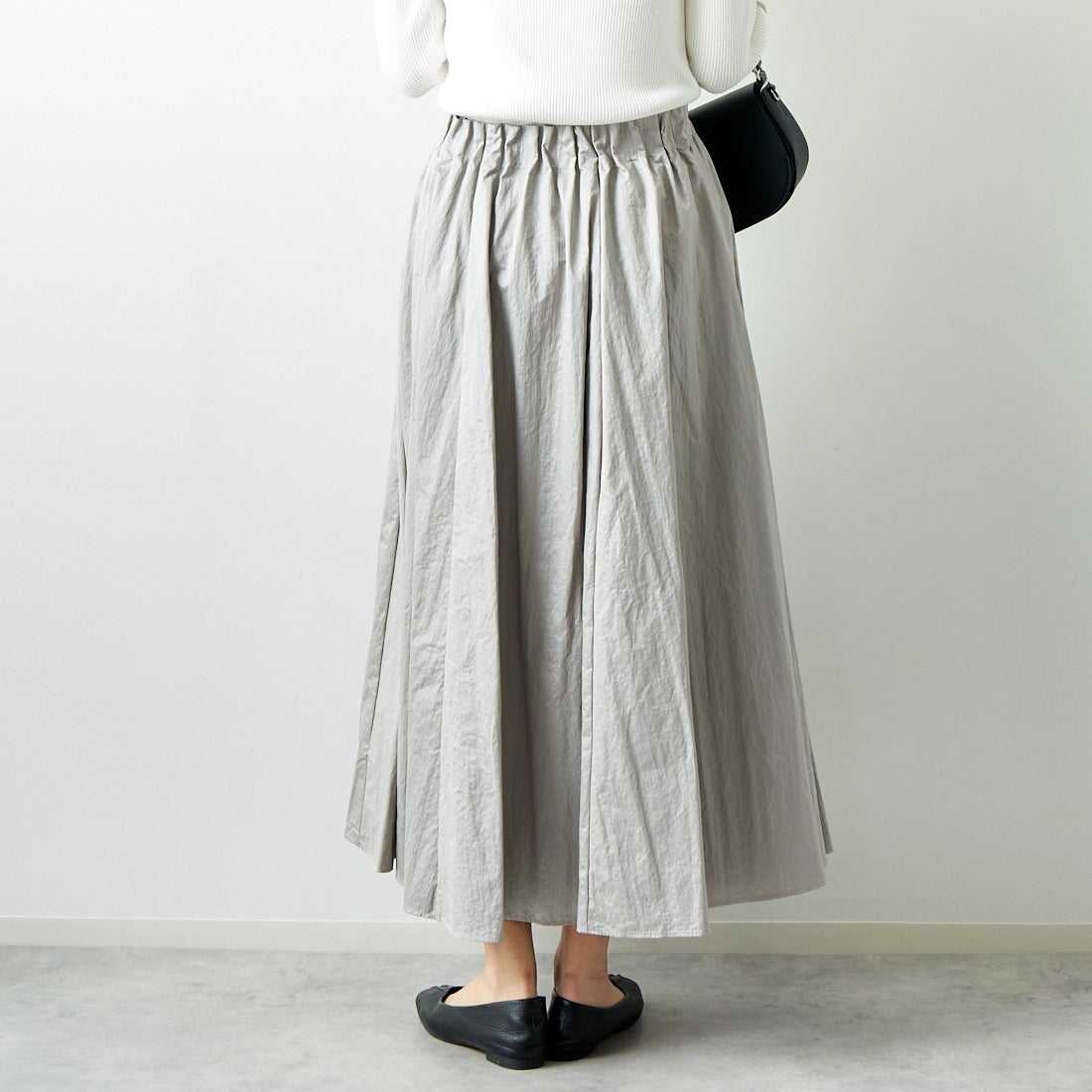 Jeans Factory Clothes [ジーンズファクトリークローズ] シャイニータックスカート [21243058] 001 ｼﾙﾊﾞｰ &&モデル身長：167cm 着用サイズ：F&&