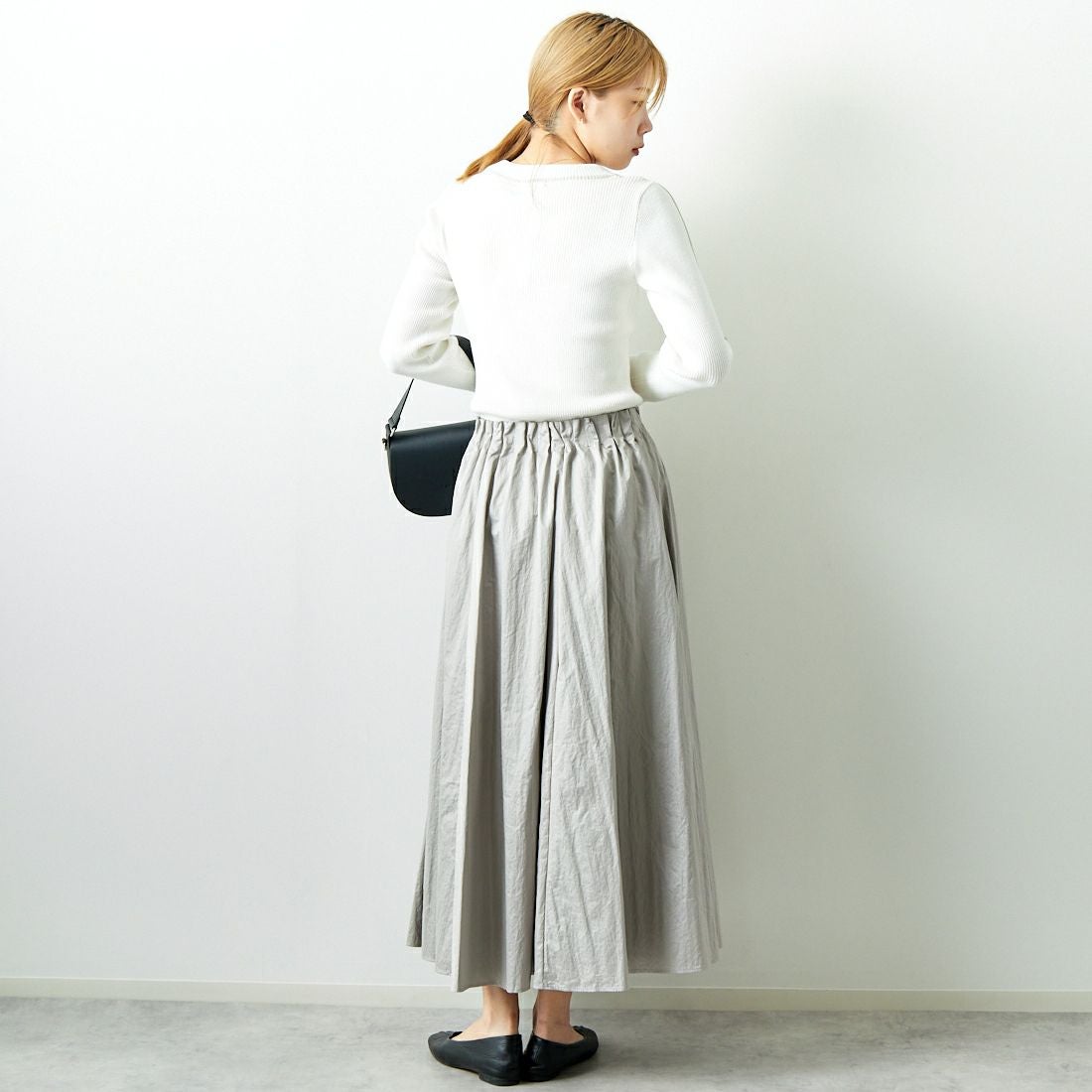 Jeans Factory Clothes [ジーンズファクトリークローズ] シャイニータックスカート [21243058] 001 ｼﾙﾊﾞｰ &&モデル身長：167cm 着用サイズ：F&&