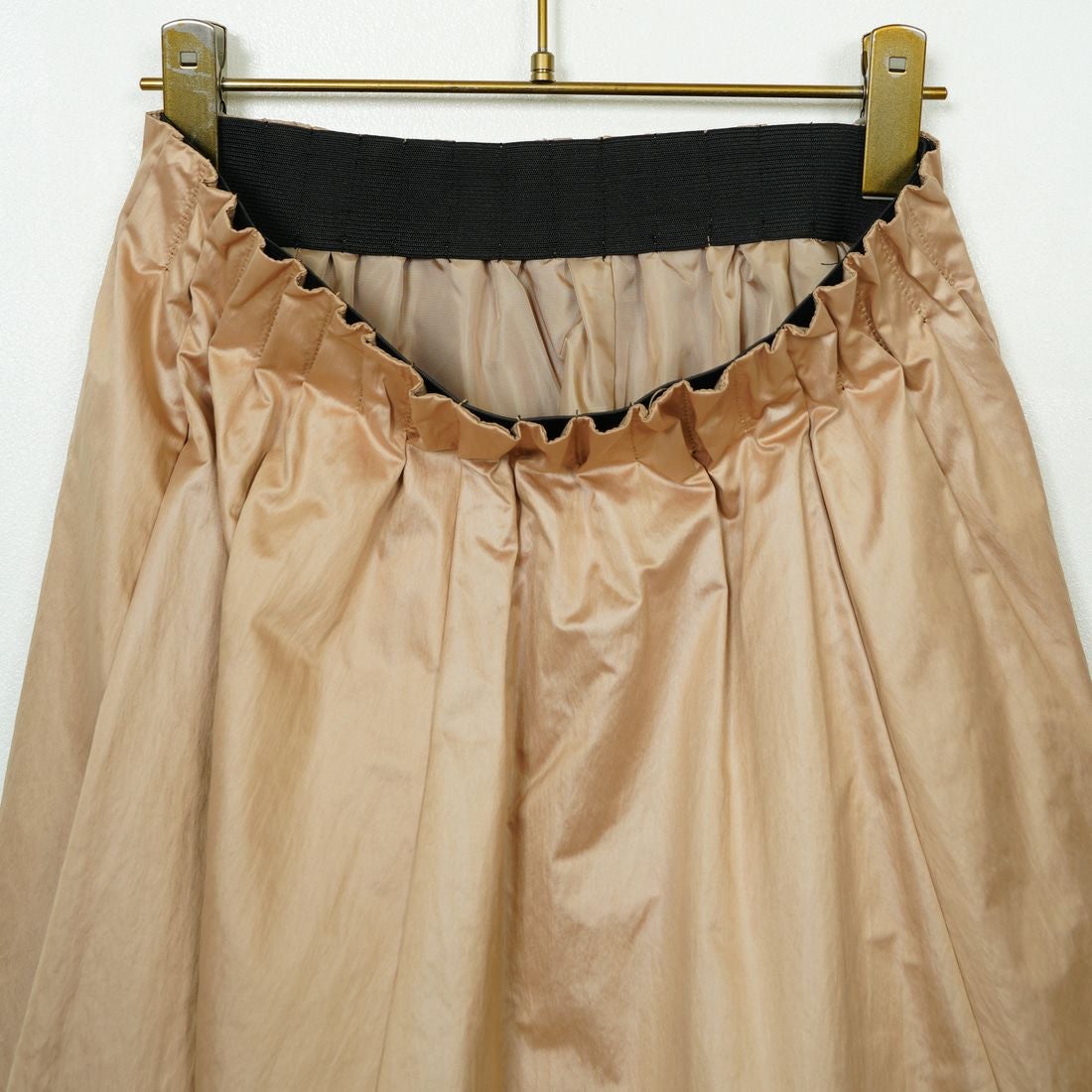 Jeans Factory Clothes [ジーンズファクトリークローズ] シャイニータックスカート [21243058] 033 ﾍﾞｰｼﾞｭ