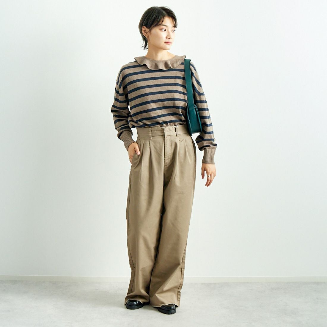 Jeans Factory Clothes [ジーンズファクトリークローズ] チノワイドパンツ [24SSINW-01PN] ﾍﾞｰｼﾞｭ &&モデル身長：160cm 着用サイズ：M&&