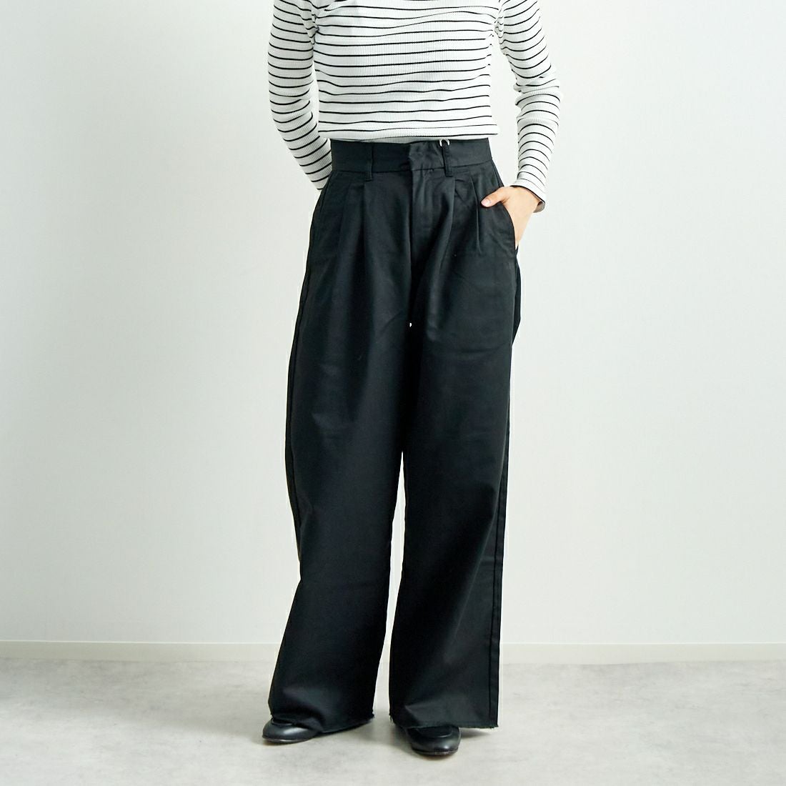 Jeans Factory Clothes [ジーンズファクトリークローズ] チノワイドパンツ [24SSINW-01PN] ﾌﾞﾗｯｸ &&モデル身長：160cm 着用サイズ：S&&