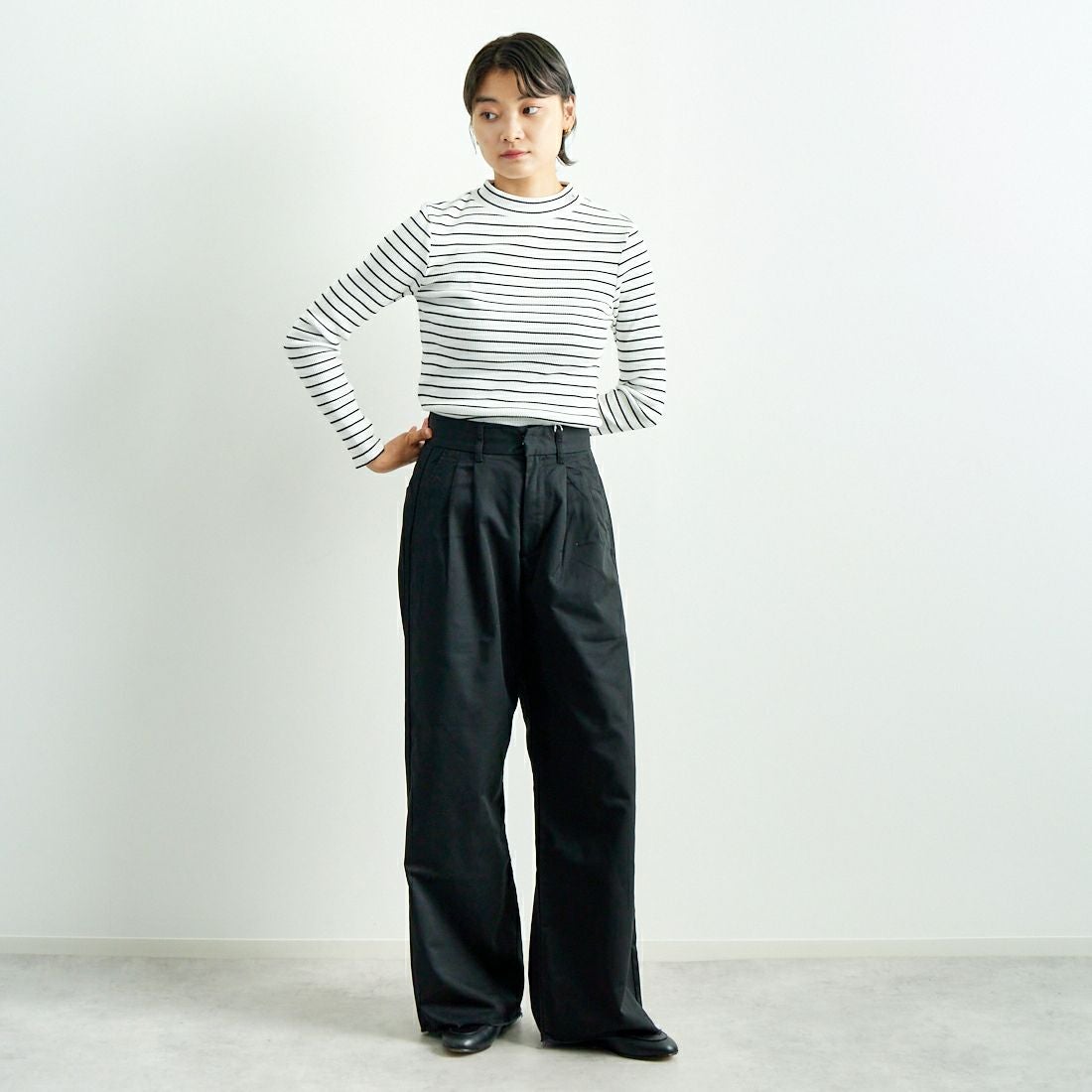 Jeans Factory Clothes [ジーンズファクトリークローズ] チノワイドパンツ [24SSINW-01PN] ﾌﾞﾗｯｸ &&モデル身長：160cm 着用サイズ：S&&