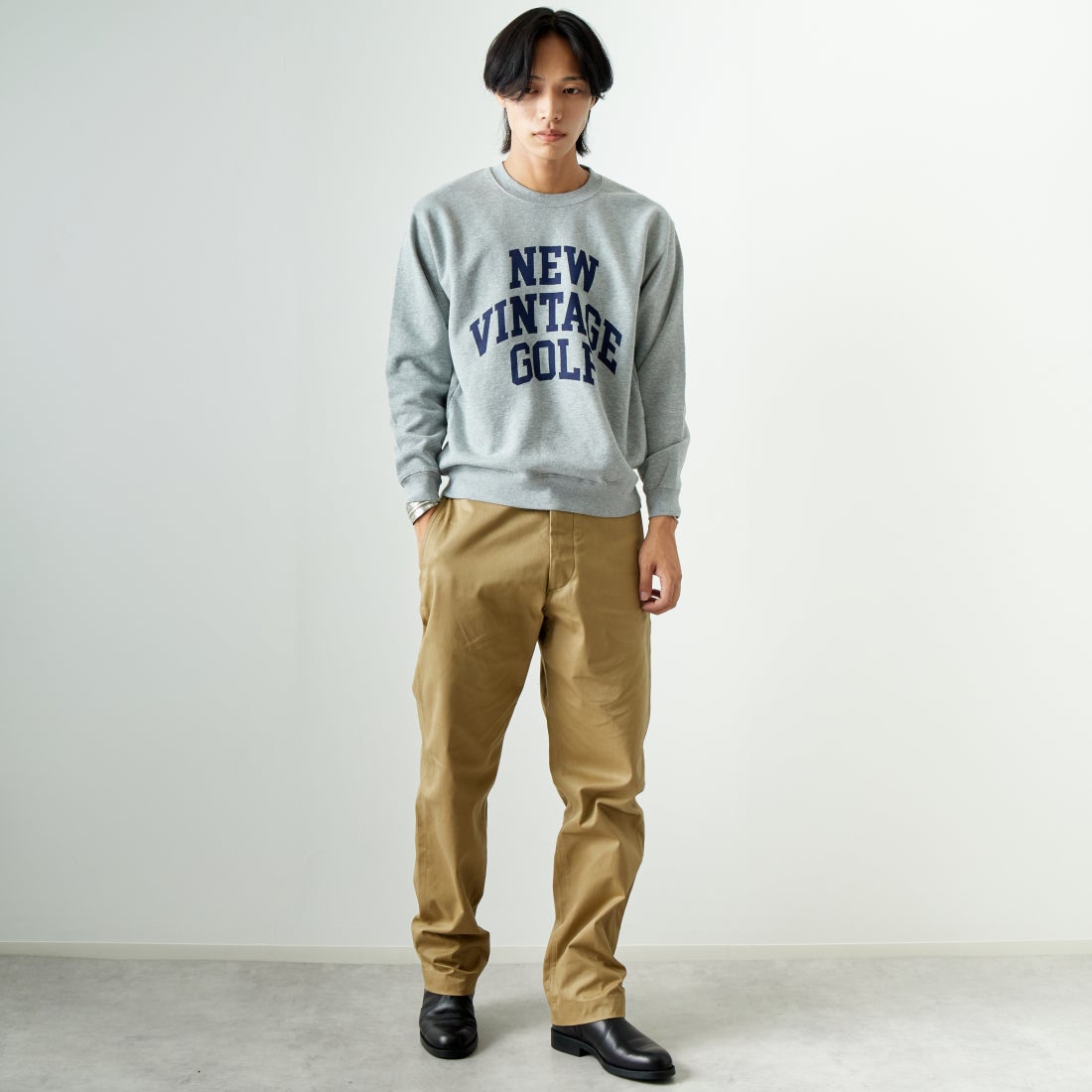NEW VINTAGE GOLF [ニュービンテージゴルフ] ユーズドクルーネックスウェット [NVG-24F06] GREY &&モデル身長：179cm 着用サイズ：L&&
