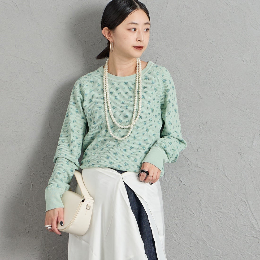 72 GREEN&&モデル身長：150cm 着用サイズ：F&&