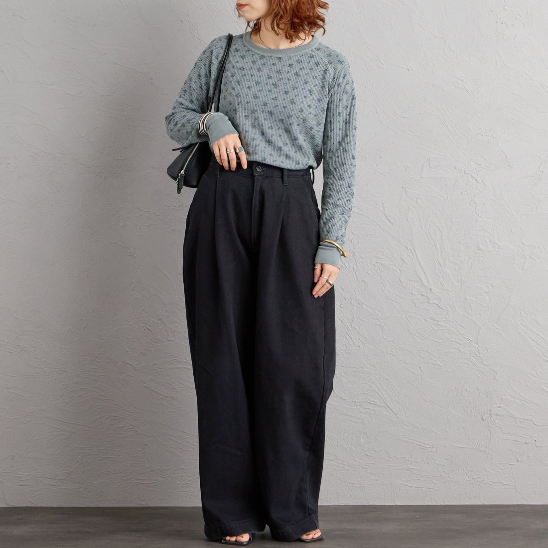 JE MORGAN [ジェイイーモーガン] ワッフルオーバーダイ ロングスリーブTシャツ [JE053-19S] 06 GRAY &&モデル身長：158cm 着用サイズ：F&&