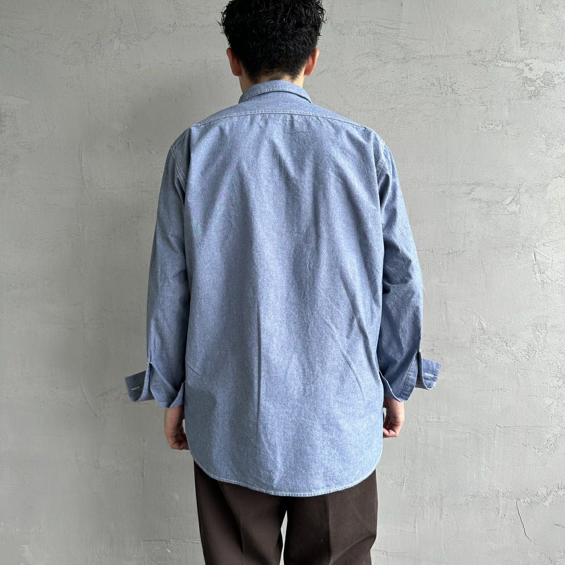 PAY DAY [ペイデイ] 別注 シャンブレーシャツ [PD21-SH-IN4-JF] BLUE &&モデル身長：168cm 着用サイズ：M&&